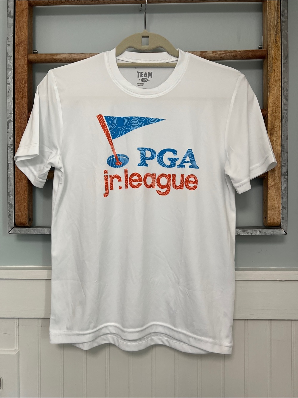 Youth PGA Junior league short sleeve performance shirt, size medium (10-12)